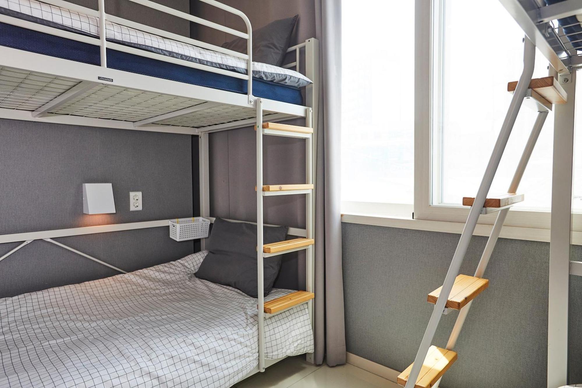Red-Lighthouse Guest House ثوتْسو الغرفة الصورة