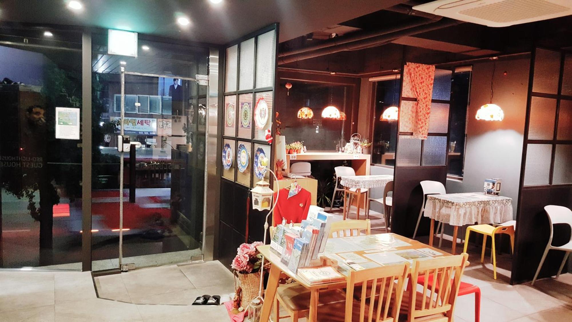 Red-Lighthouse Guest House ثوتْسو المظهر الخارجي الصورة