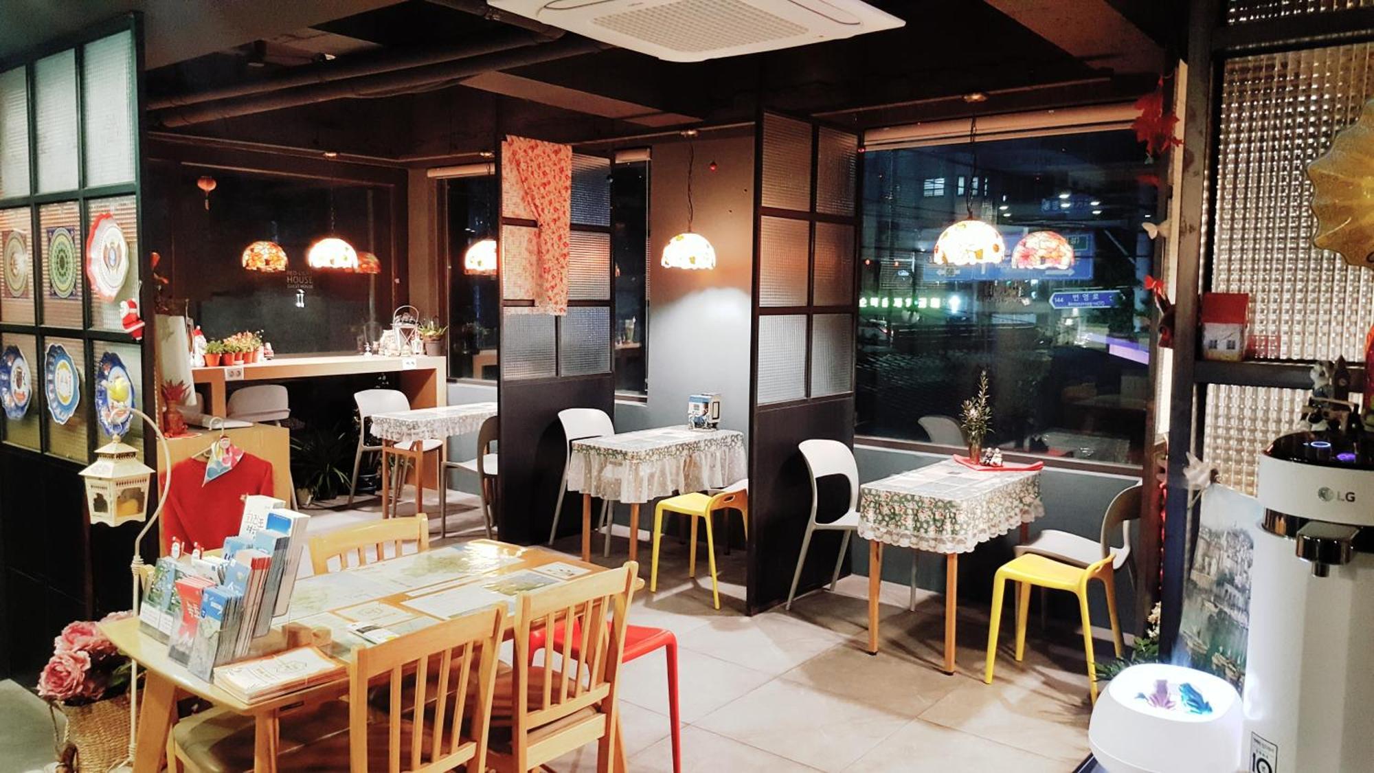 Red-Lighthouse Guest House ثوتْسو المظهر الخارجي الصورة